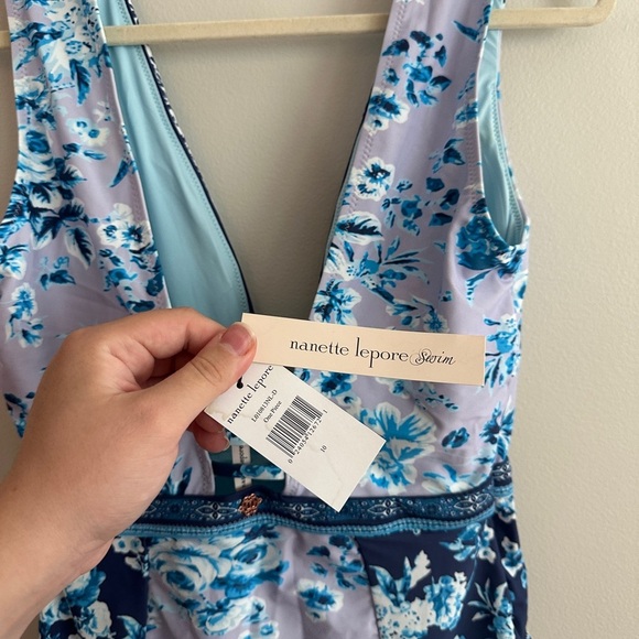 Nanette Lepore Priya Plunge One Piece NWT - Picture 11 of 11